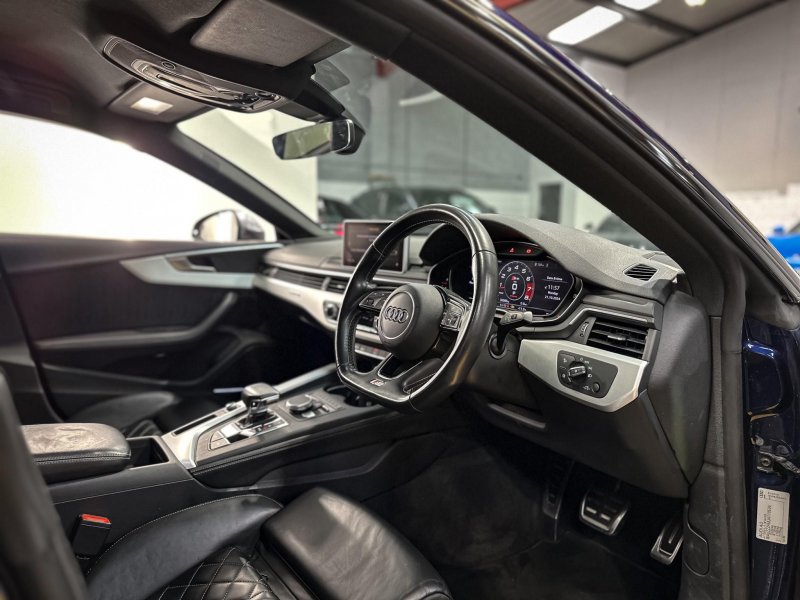 AUDI S5