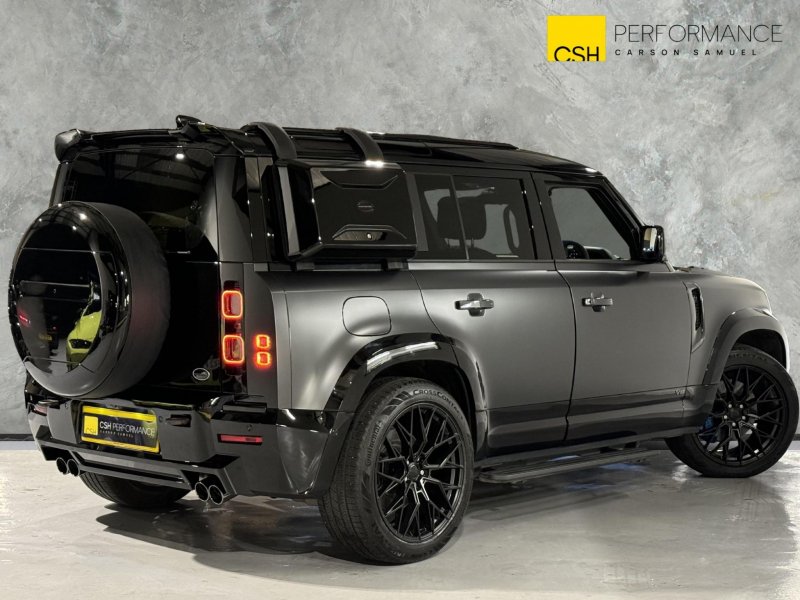 LAND ROVER DEFENDER 110