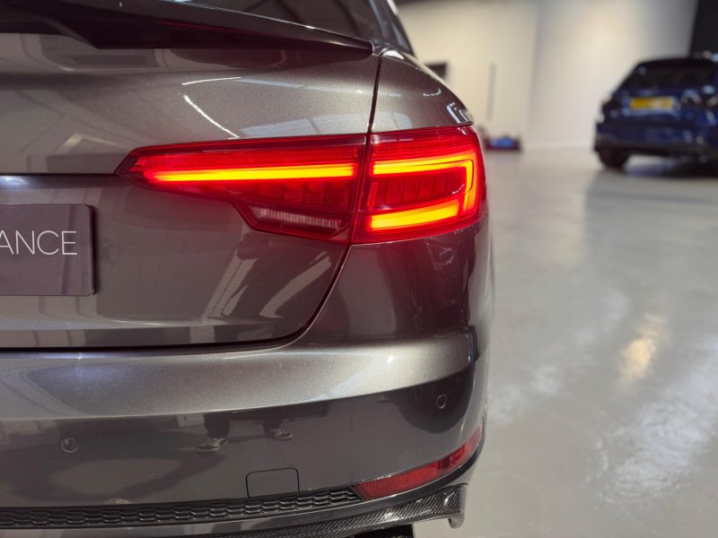 AUDI S4