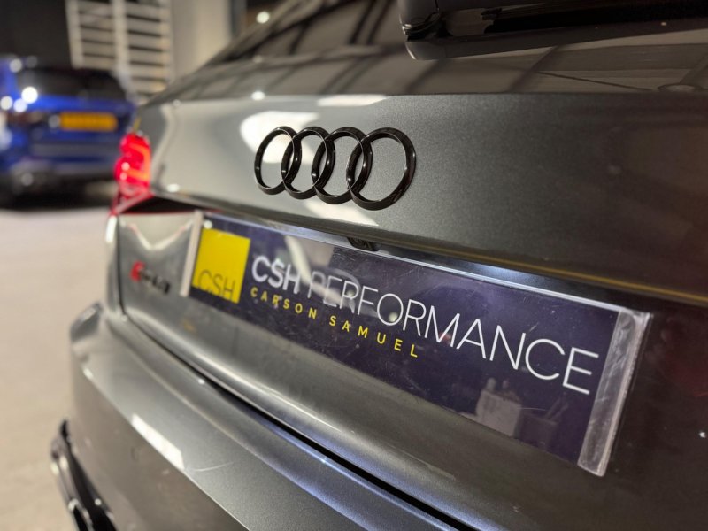AUDI RS3