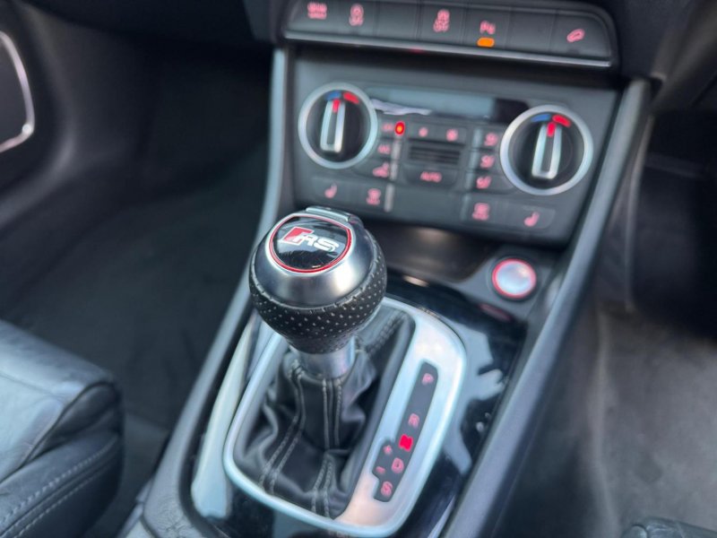 AUDI RS Q3