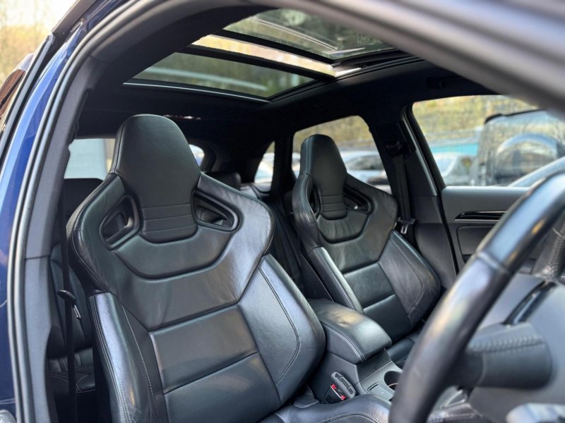 AUDI RS Q3