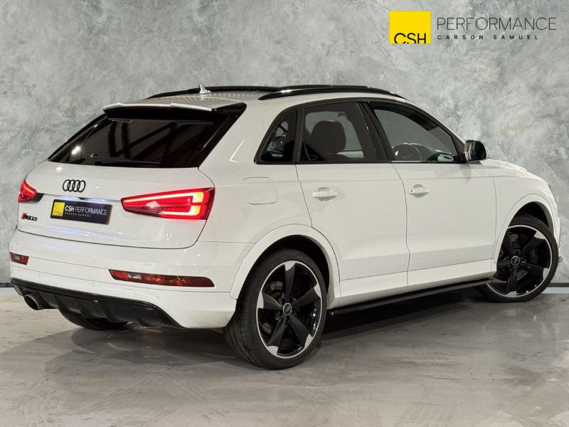 AUDI RS Q3