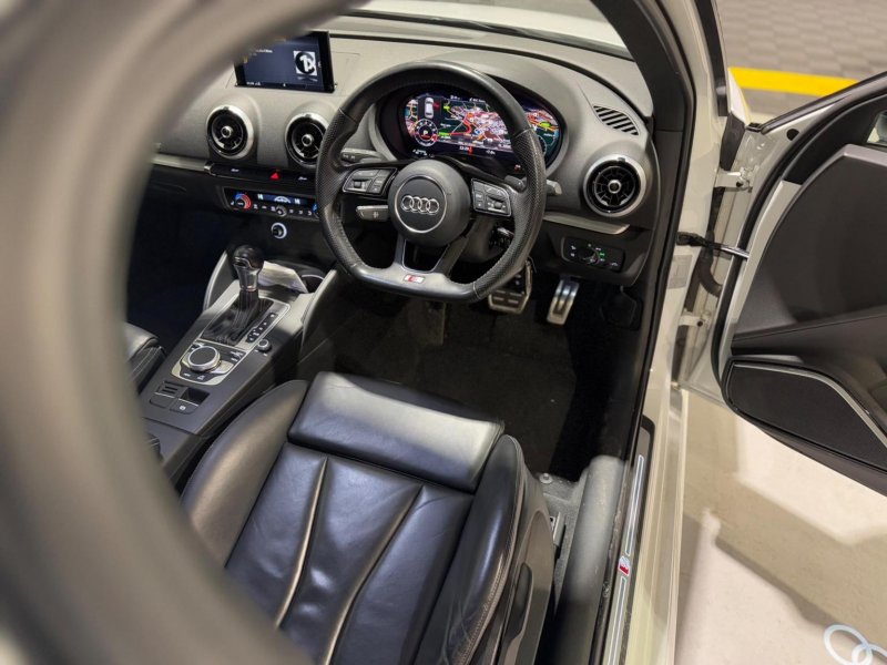 AUDI S3