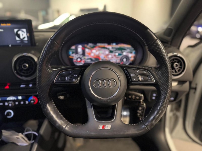 AUDI S3