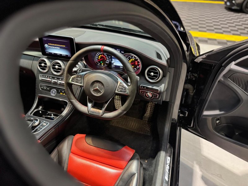 MERCEDES-BENZ C CLASS