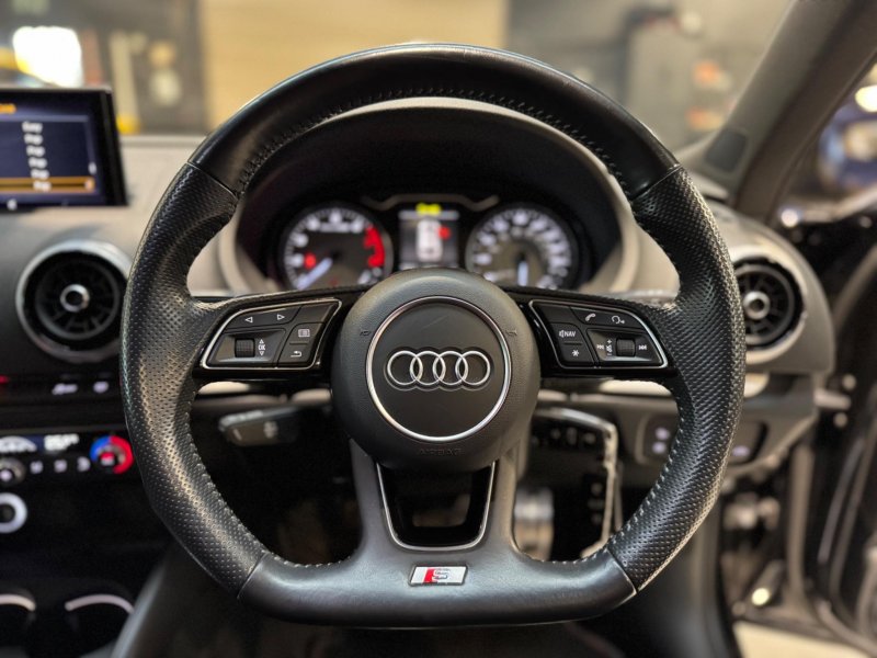 AUDI S3