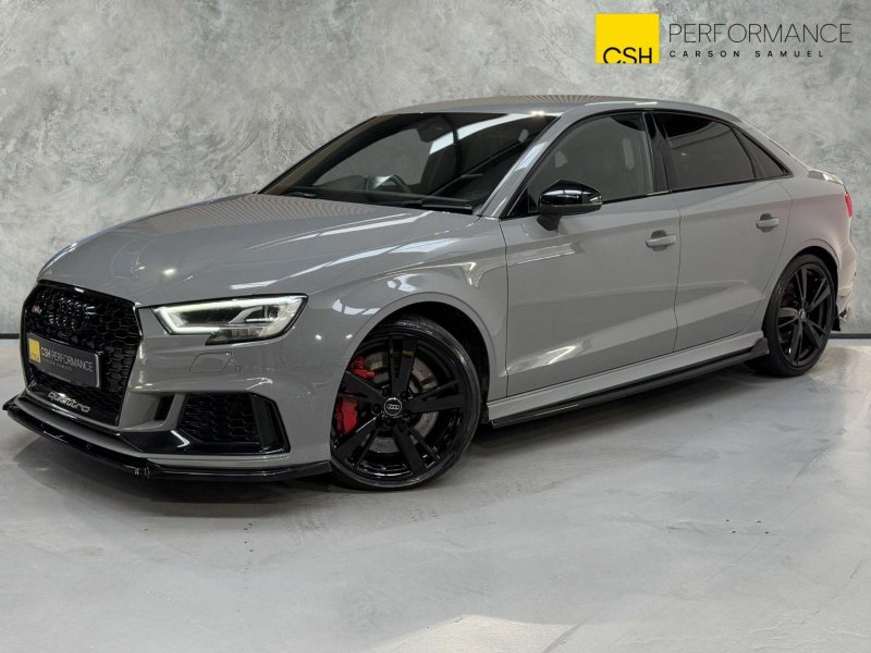 AUDI RS3