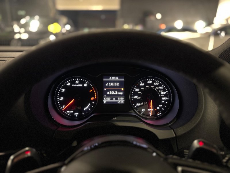AUDI RS3