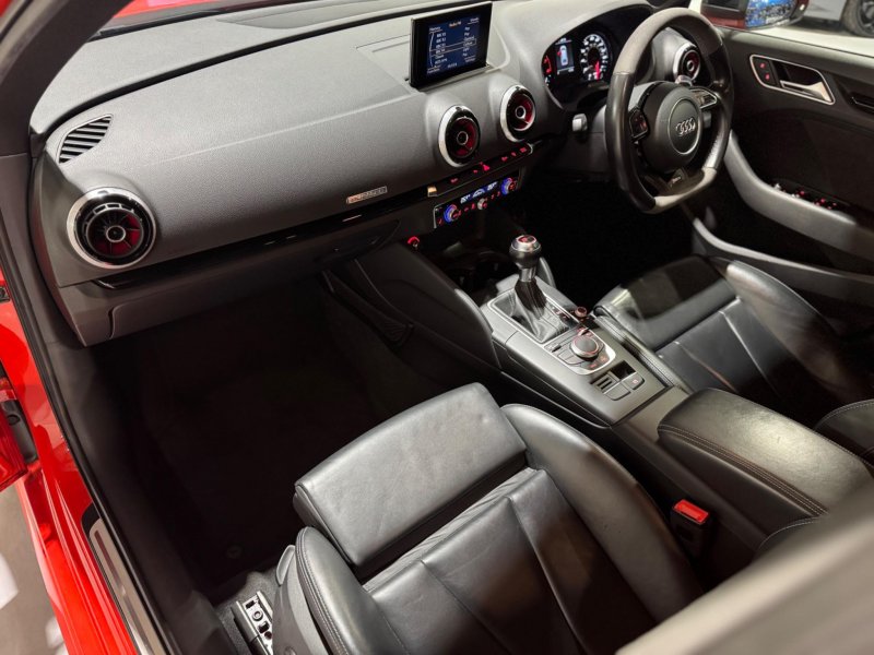 AUDI RS3