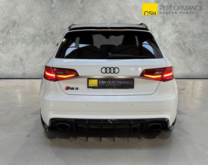 AUDI RS3