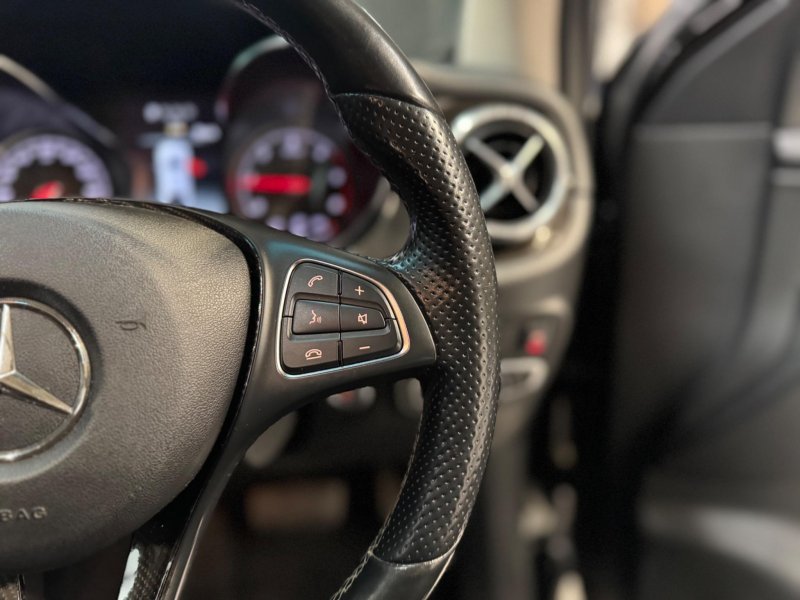 MERCEDES-BENZ X CLASS