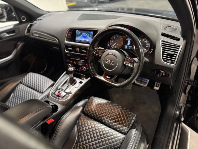 AUDI SQ5