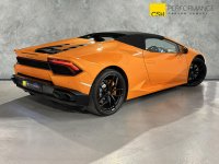 LAMBORGHINI HURACAN