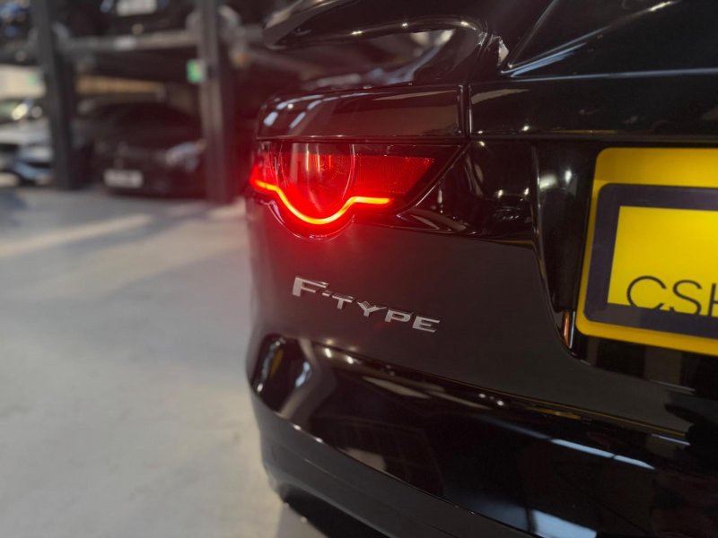 JAGUAR F-TYPE