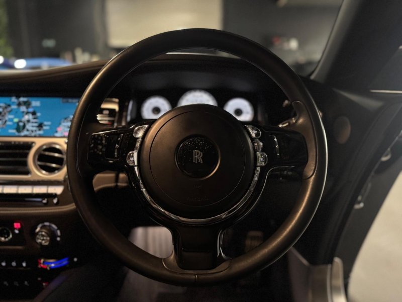 ROLLS-ROYCE WRAITH
