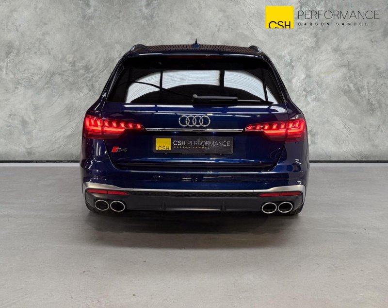 AUDI S4