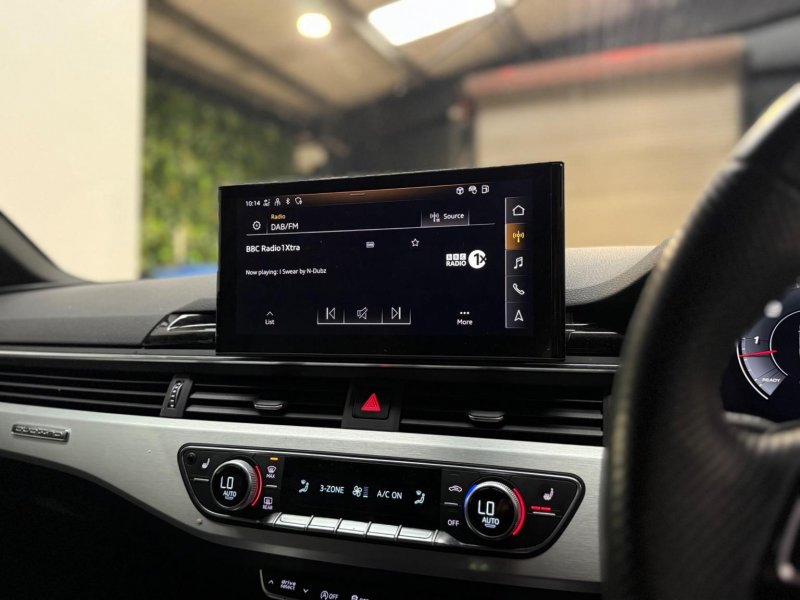 AUDI S4