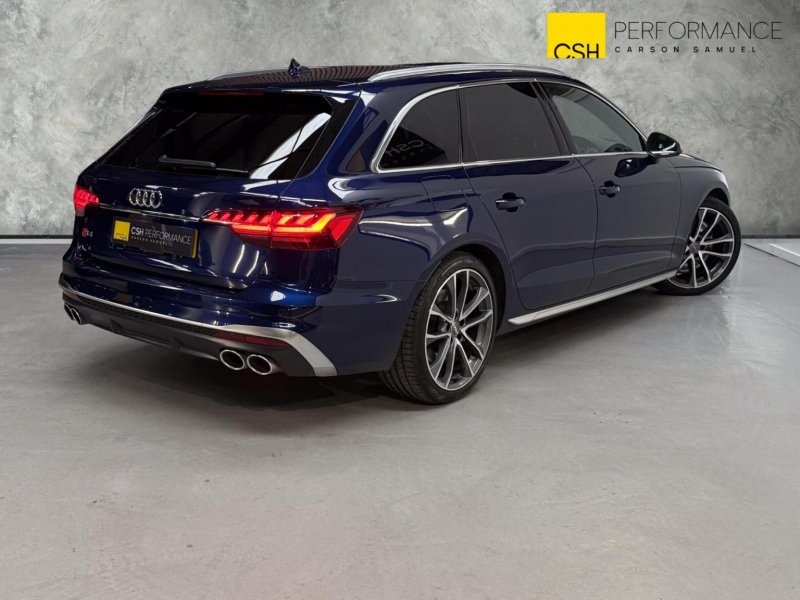 AUDI S4