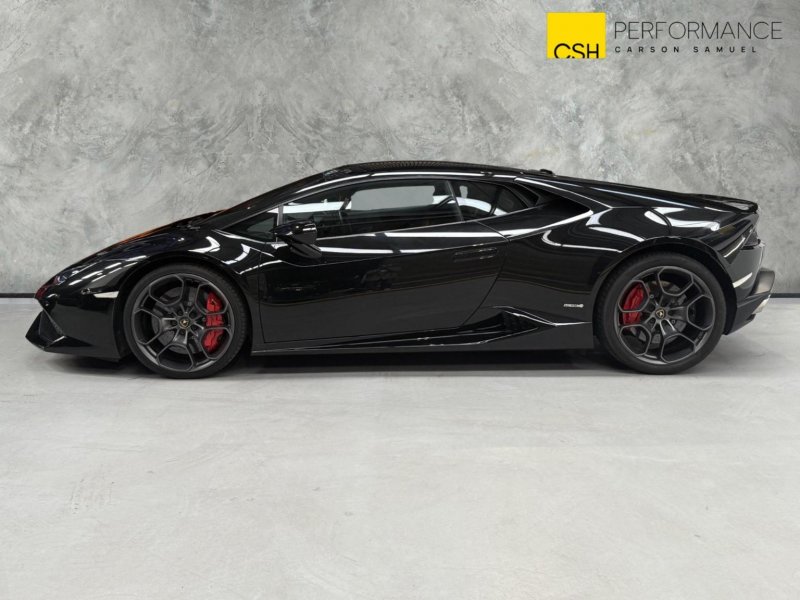 LAMBORGHINI HURACAN