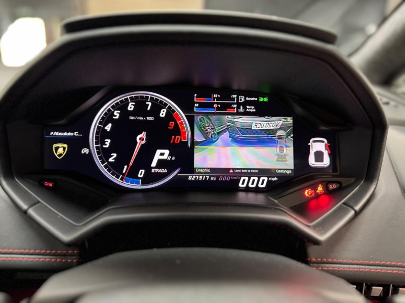 LAMBORGHINI HURACAN