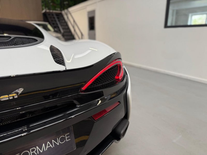 MCLAREN 570GT