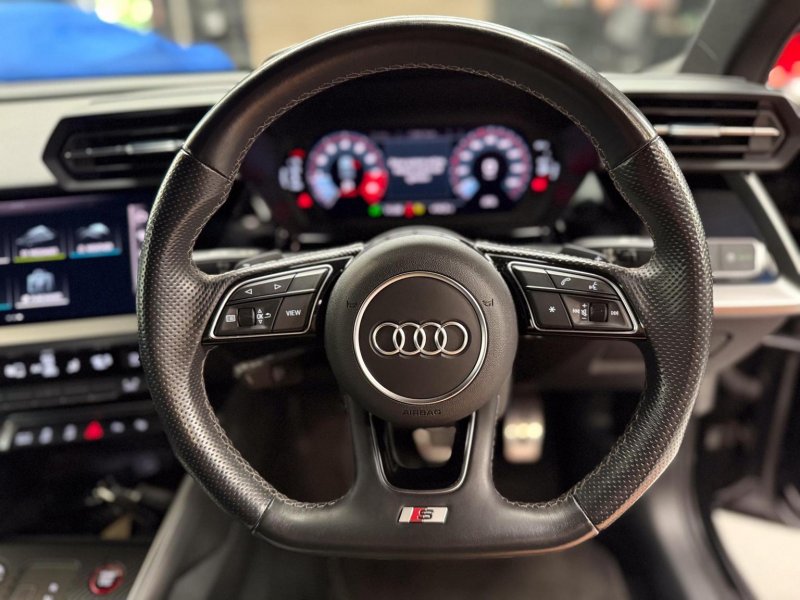 AUDI S3