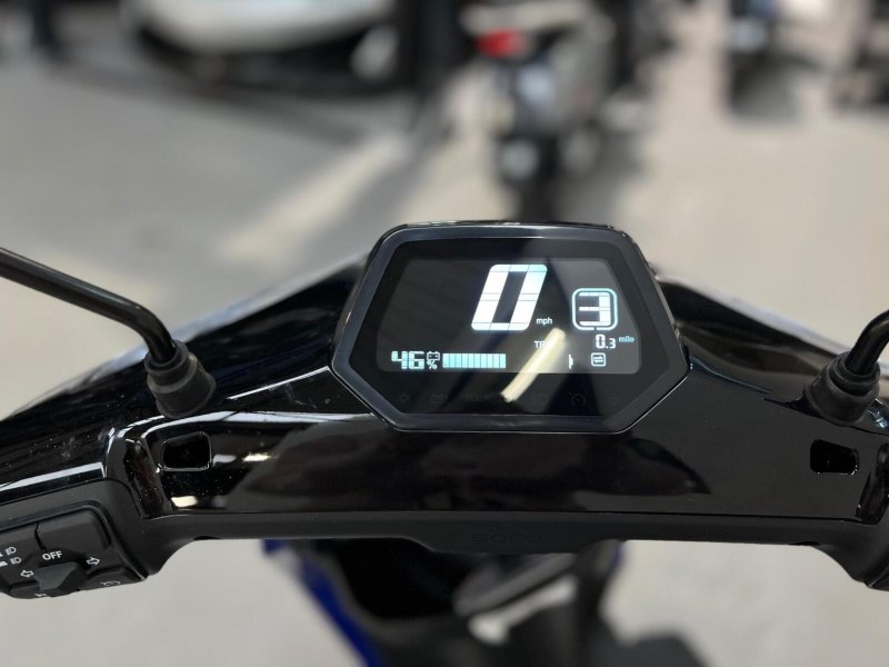 VMOTO SUPER SOCO CUX